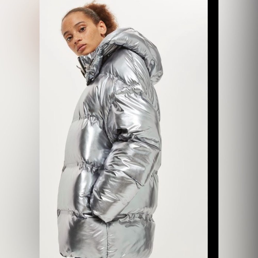 🛍️IVY PARK PARKA SUPER WARM ORIGINALLY BOUGHT FOR $475